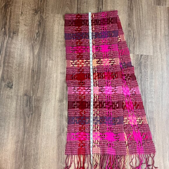 Suantrai of Ireland Open Weave Wool Scarf Pink and Orange - Picture 7 of 12